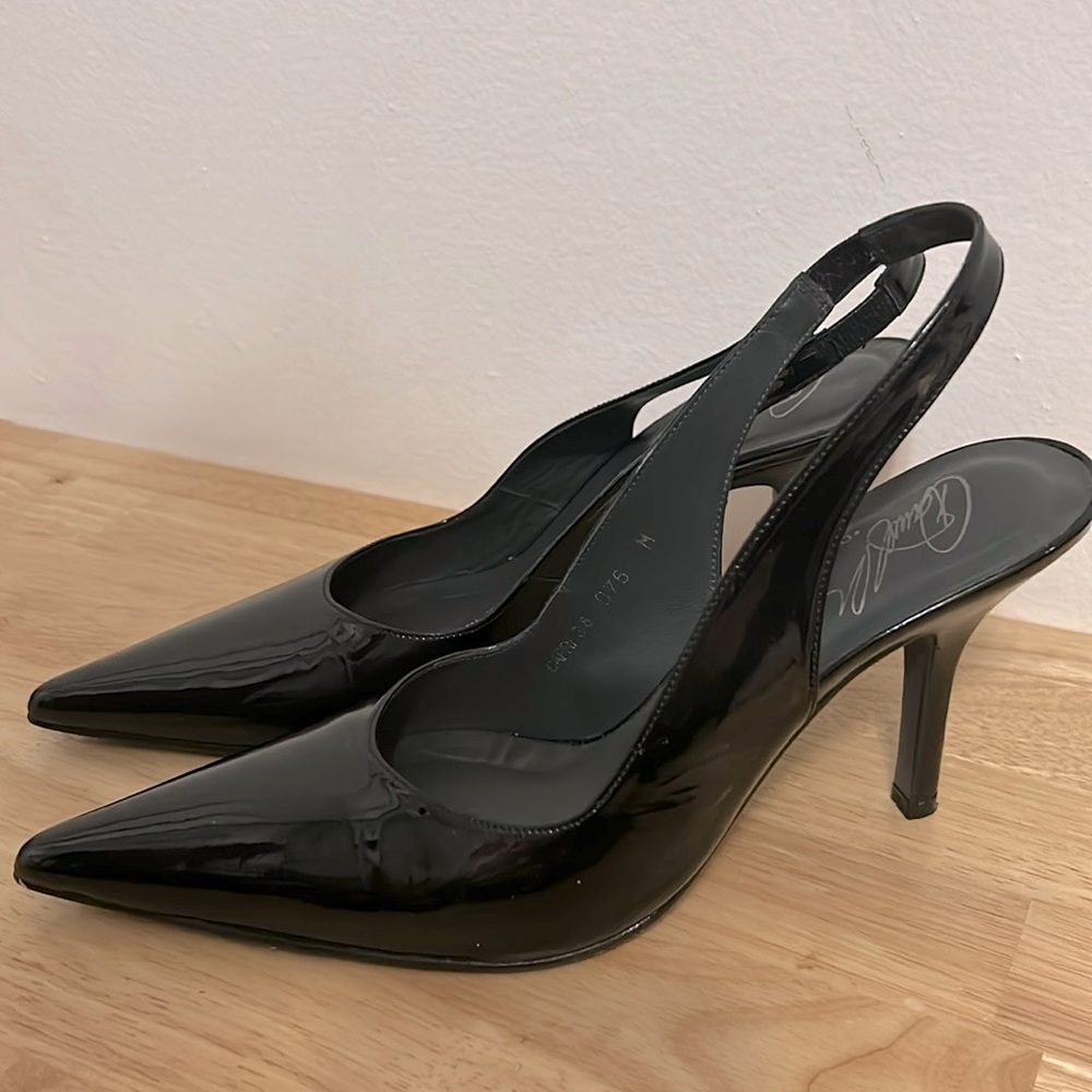 Donald J Pliner pointy patten kitten heels size 7.5 Made in Spain